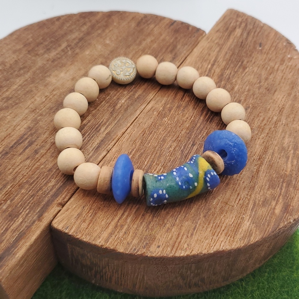 Travelers Anchors Away Wood Beaded Bracelet B3010
